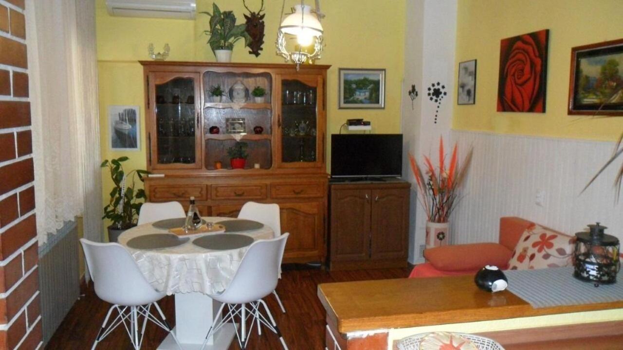 Apartment Ralje 萨利 外观 照片