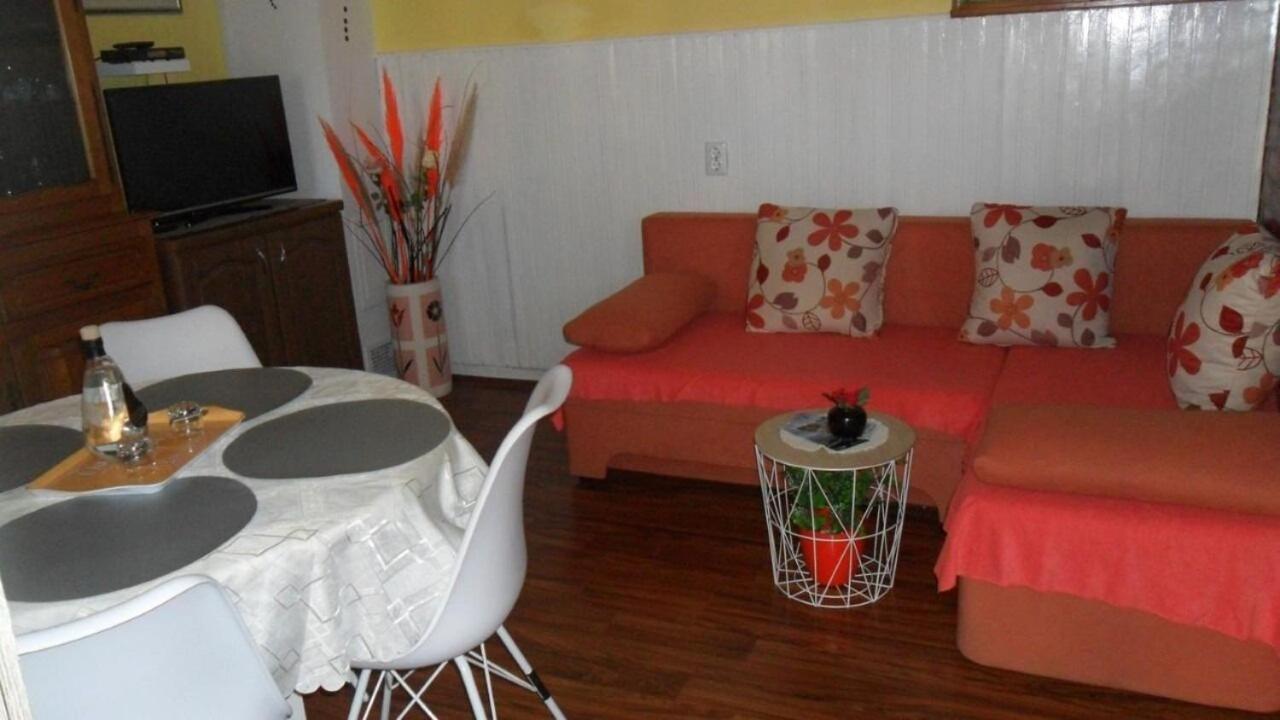 Apartment Ralje 萨利 外观 照片